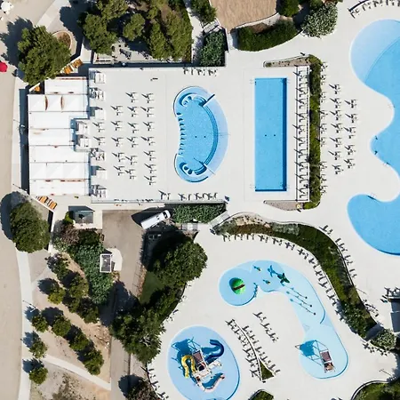 Premium Glamping Θέρετρο