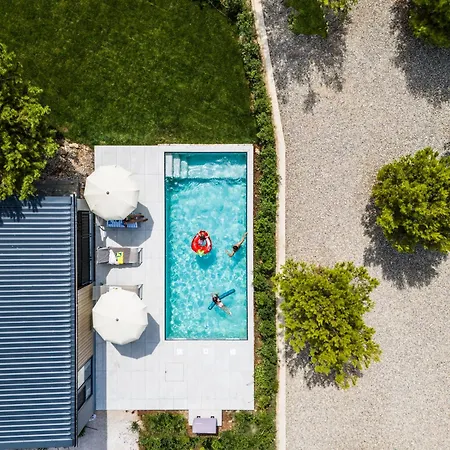 Premium Glamping אתר נופש 4*